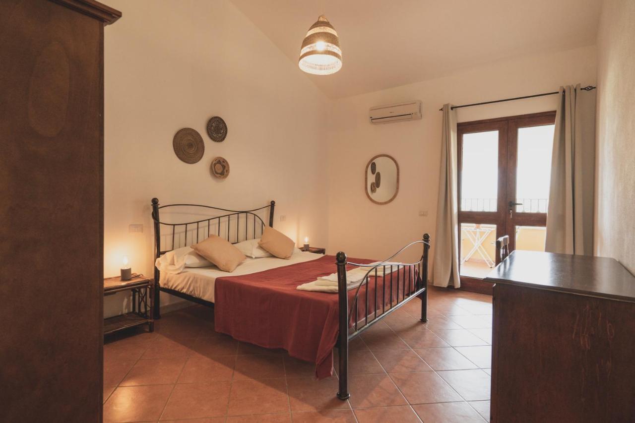Anima Hotel Sardinia ฟลูมินิมัจจอเร ภายนอก รูปภาพ