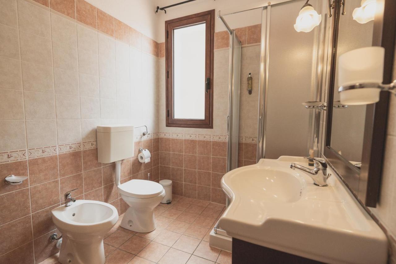 Anima Hotel Sardinia ฟลูมินิมัจจอเร ภายนอก รูปภาพ